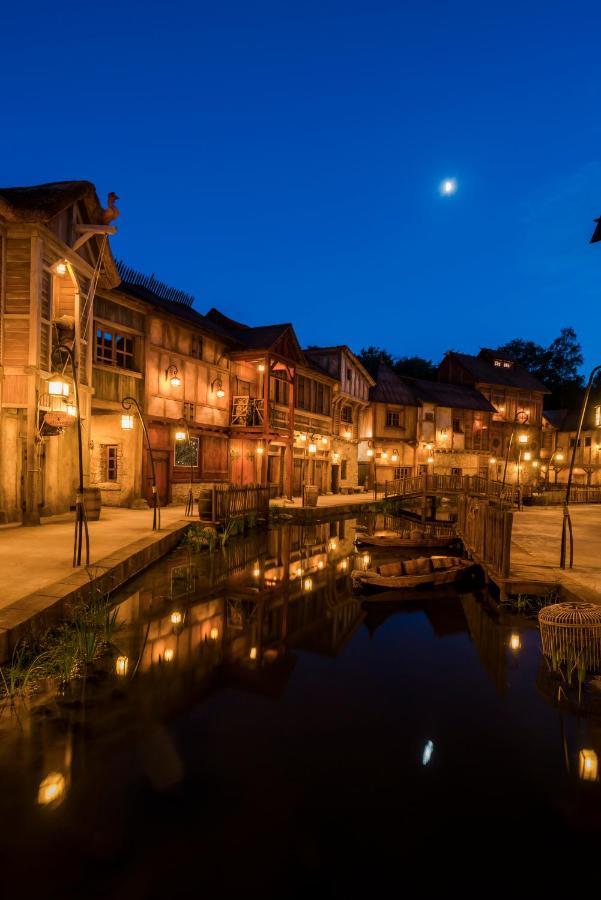 Les Quais De Lutece Hotel Plailly Kültér fotó